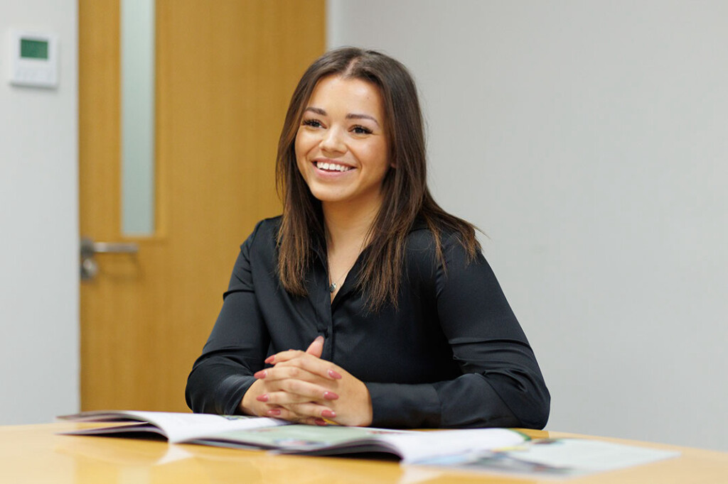 Louisa Beacon, solicitor in Lodders Business Property team
