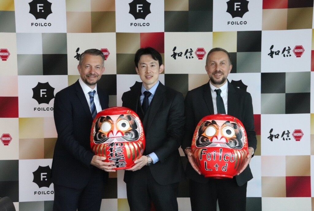 Foilco and Washin celebrate the business sale at the closing ceremony in Japan